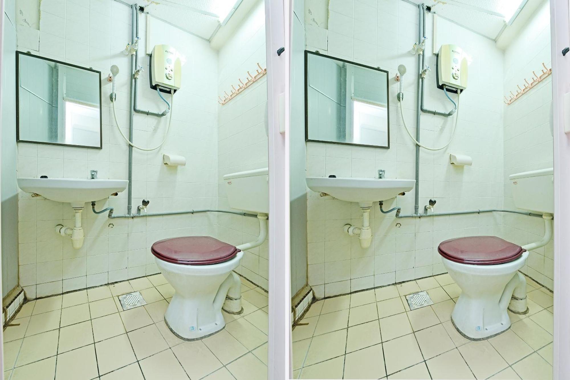 White Hotel Malacca Esterno foto