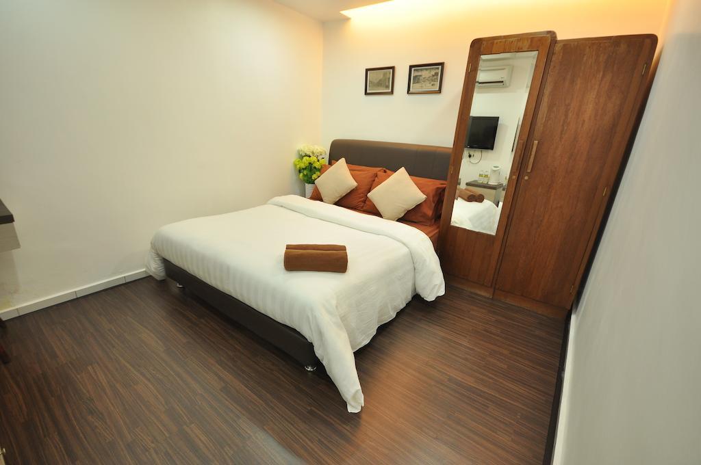 White Hotel Malacca Esterno foto